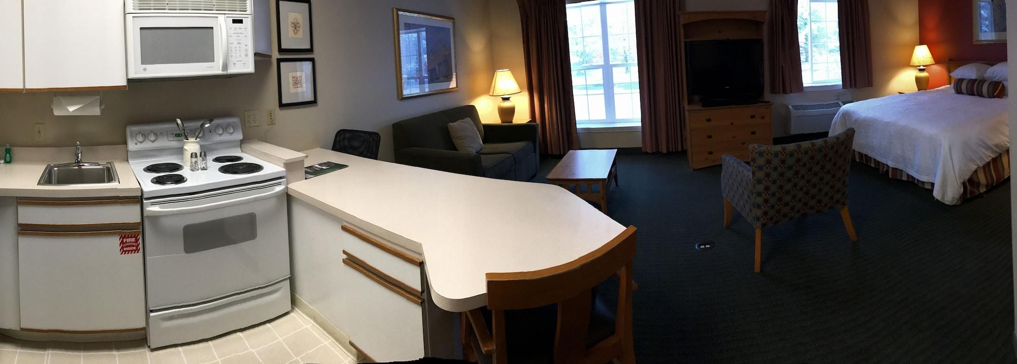 Cresthill Suites Suny University Олбани Экстерьер фото