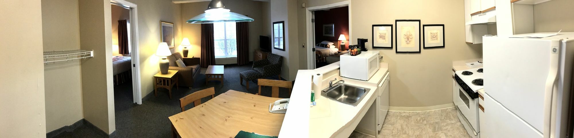 Cresthill Suites Suny University Олбани Экстерьер фото